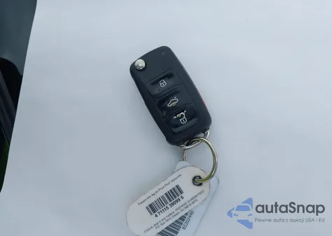 2014 Volkswagen Eos Komfort из США, поврежденный, VIN WVWBW8AH2EV003356